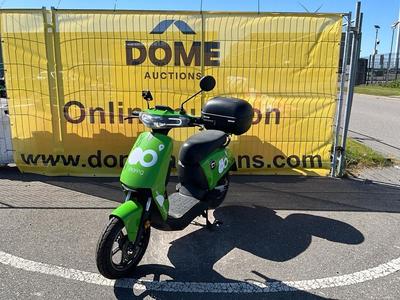 Overzichtsfoto van Super SOCO CUx Elektrische Scooter